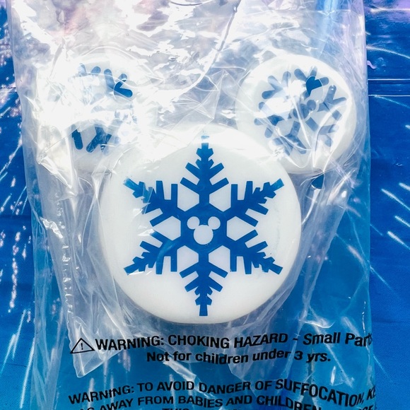 Disney Parks Mickey Holiday Light up Multicolor Bottle Straw Topper - Picture 2 of 8